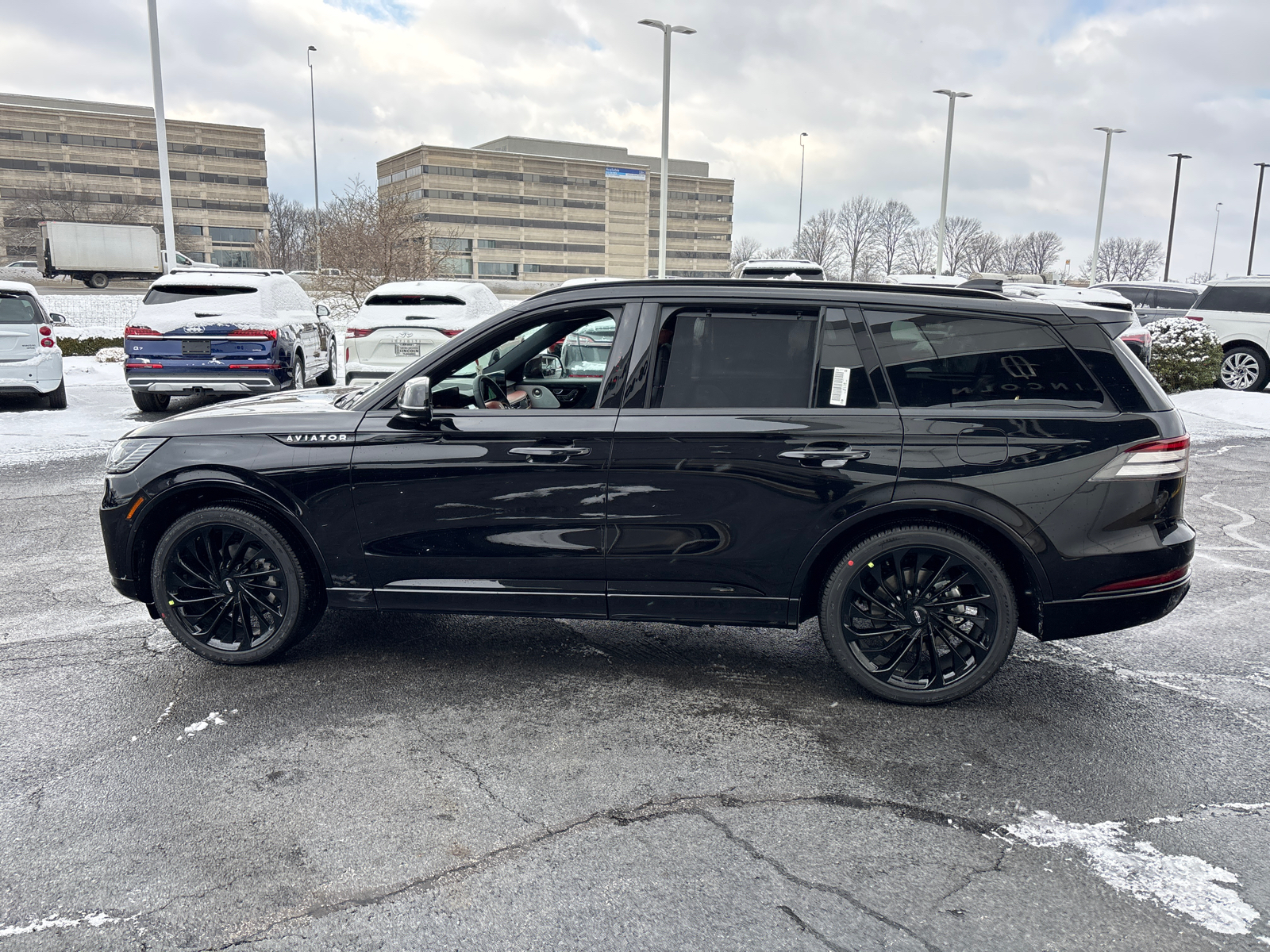 2025 Lincoln Aviator Reserve 4