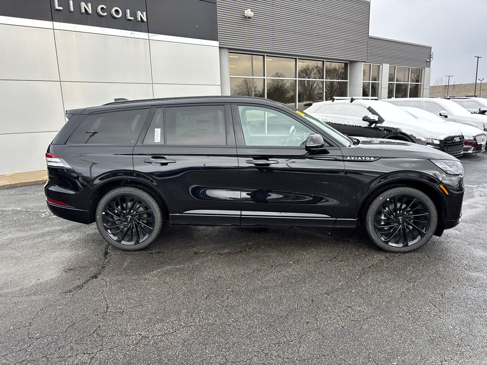 2025 Lincoln Aviator Reserve 8