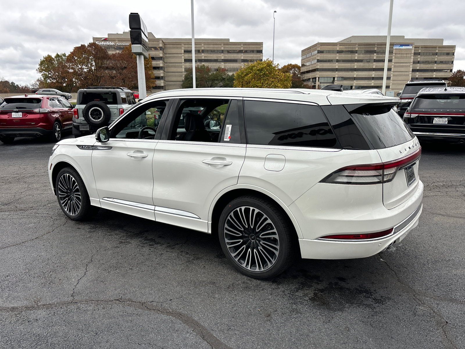 2025 Lincoln Aviator Black Label 5