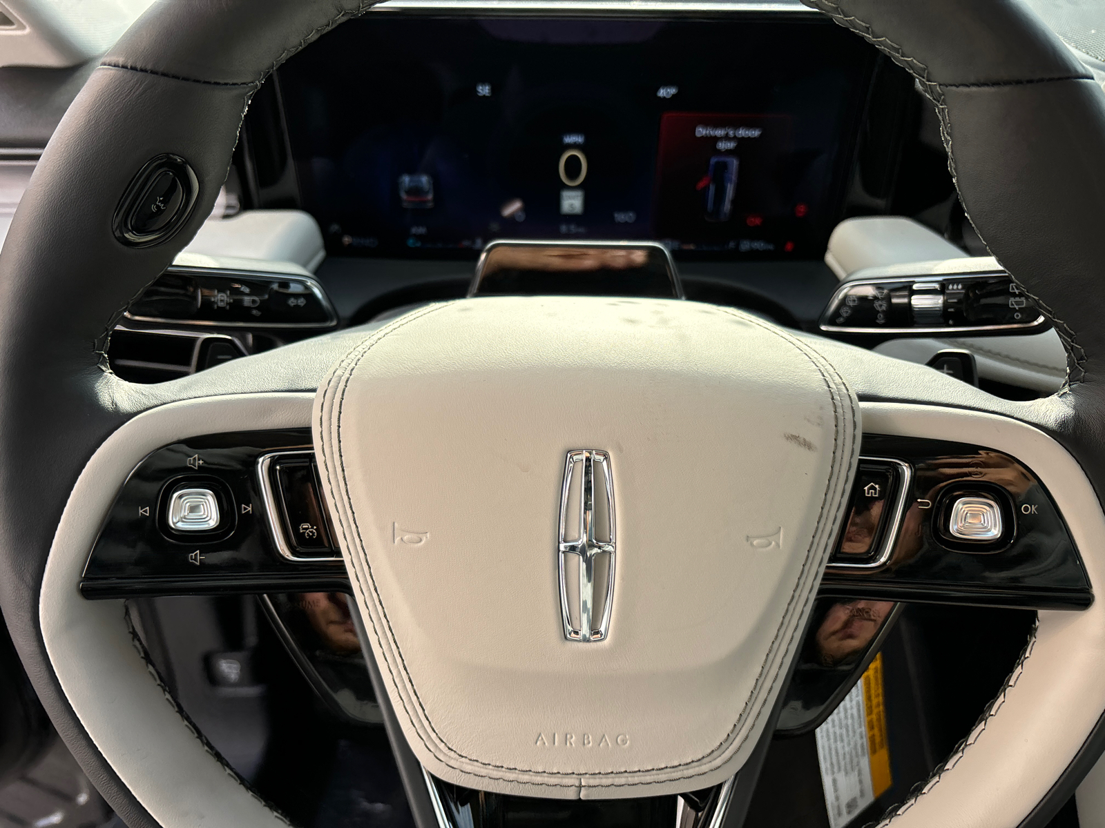 2025 Lincoln Aviator Premiere 18