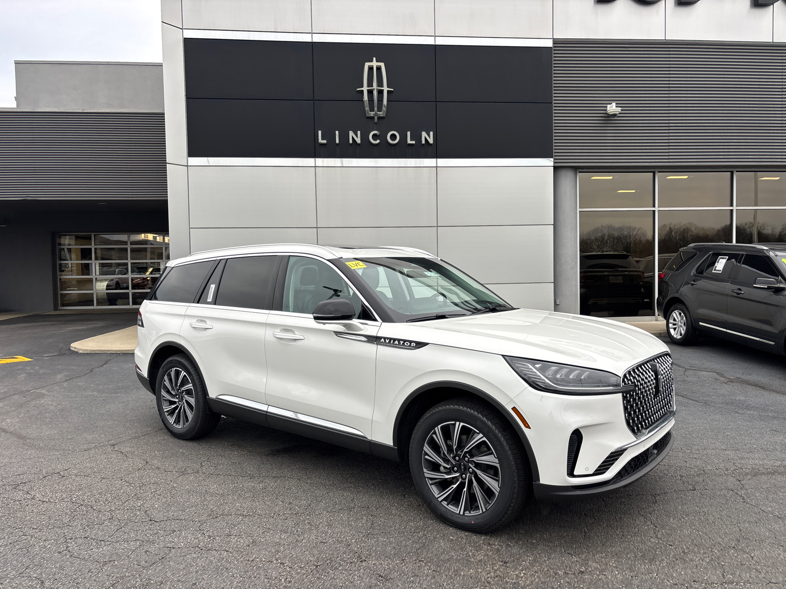 2025 Lincoln Aviator Premiere 1