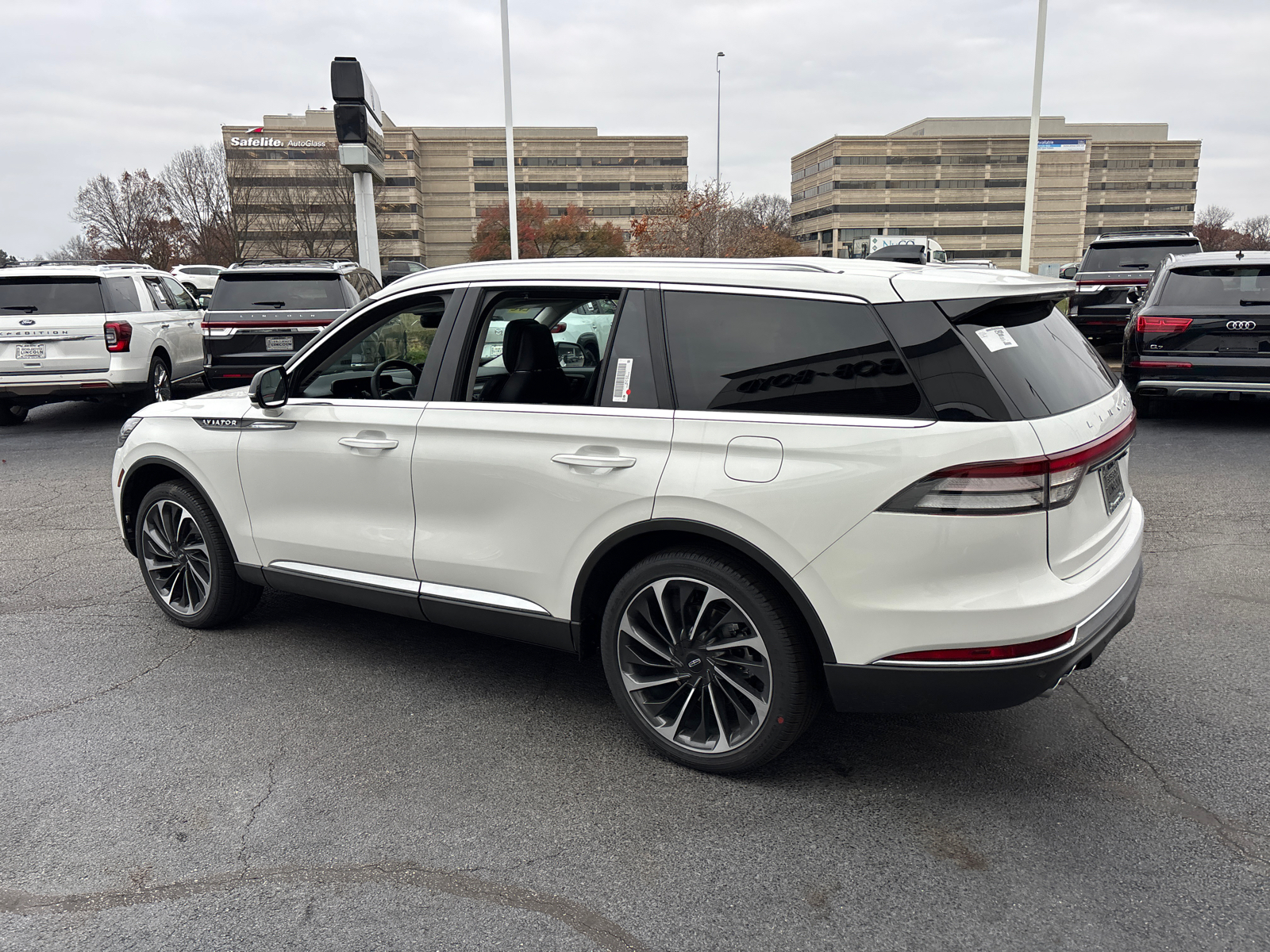 2025 Lincoln Aviator Reserve 5