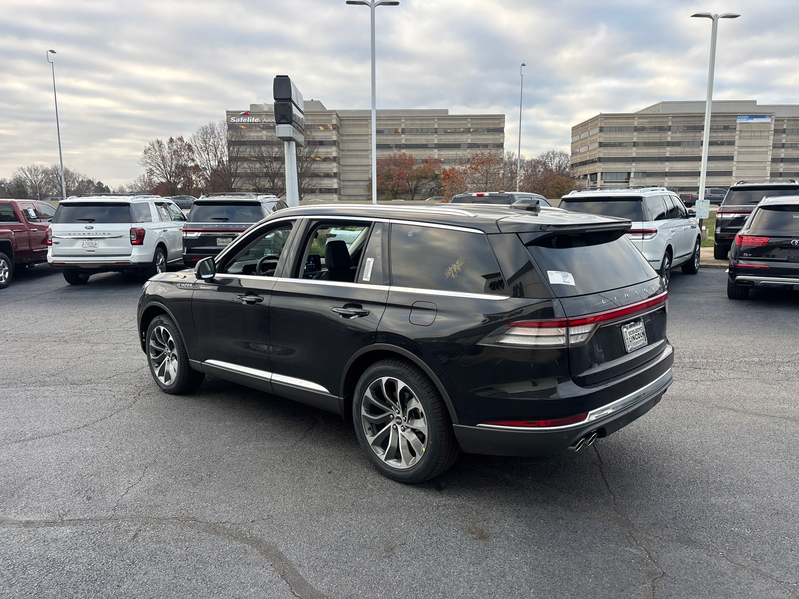 2025 Lincoln Aviator Premiere 5