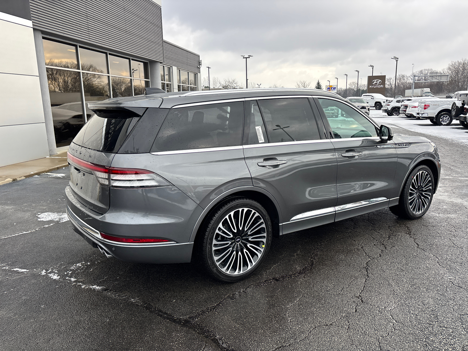 2025 Lincoln Aviator Black Label 7