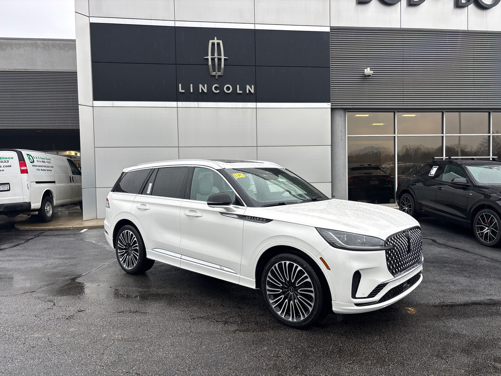 2025 Lincoln Aviator Black Label 1