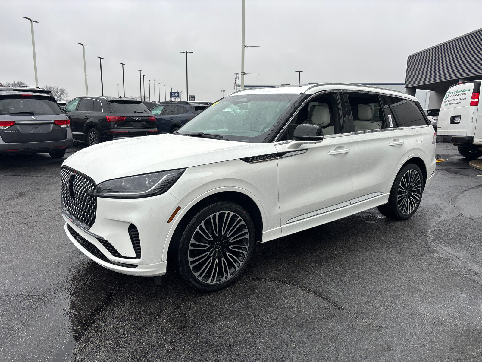 2025 Lincoln Aviator Black Label 3