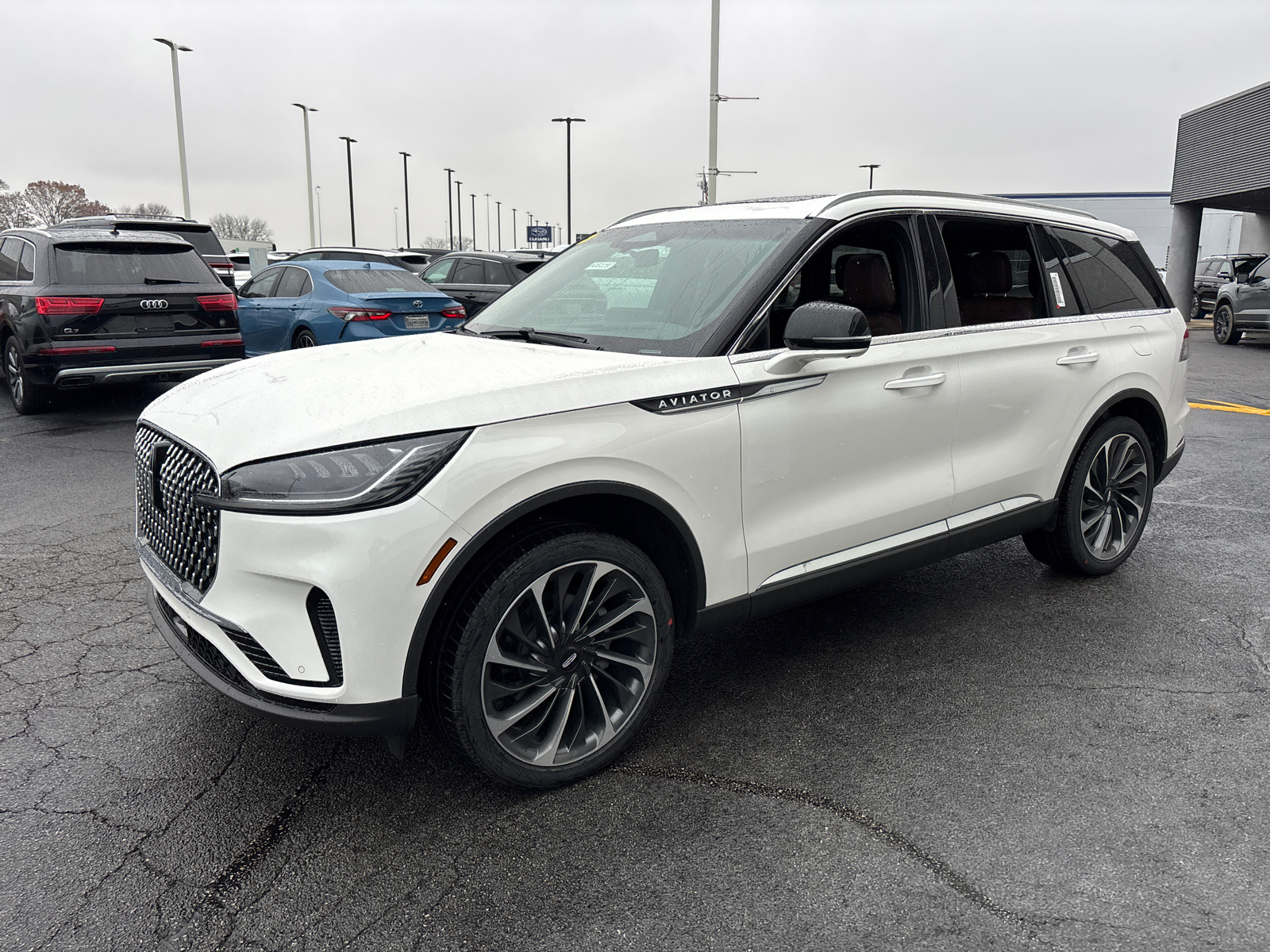 2025 Lincoln Aviator Reserve 3