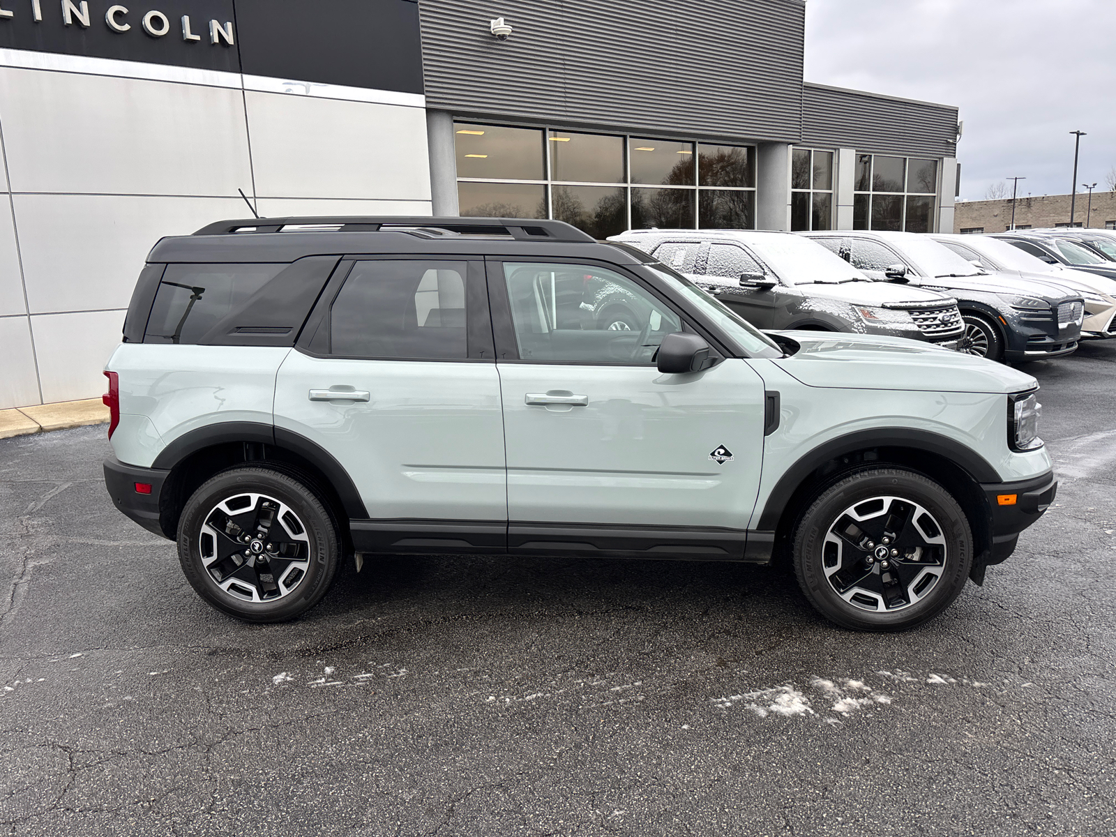 2022 Ford Bronco Sport Outer Banks 8