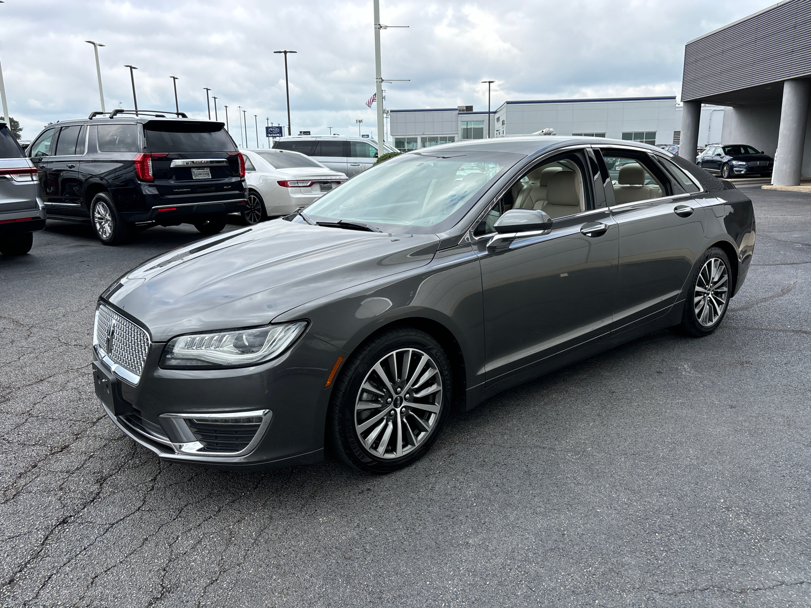 2018 Lincoln MKZ Hybrid Premiere 3