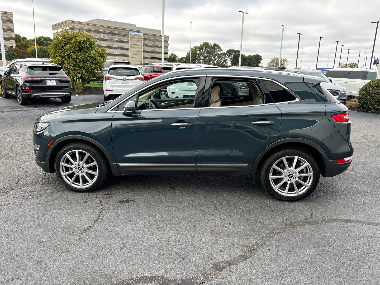 2019 Lincoln MKC Reserve 4