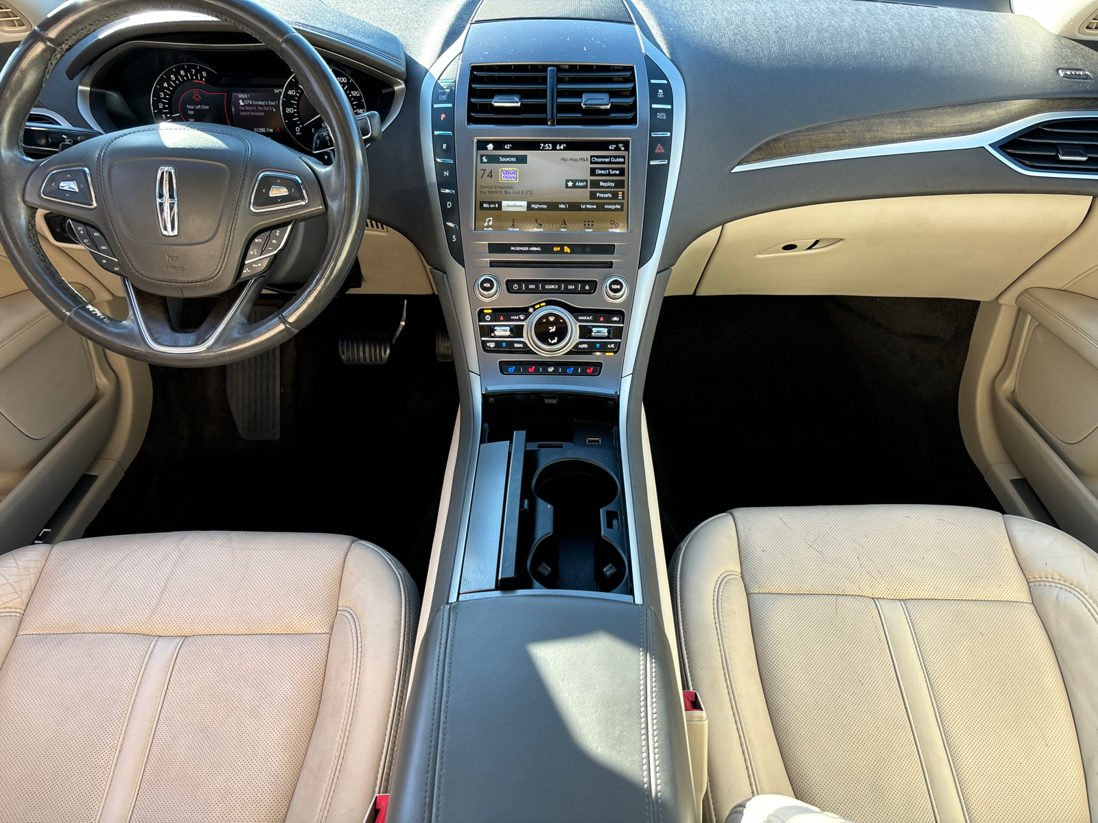 2017 Lincoln MKZ Reserve 30