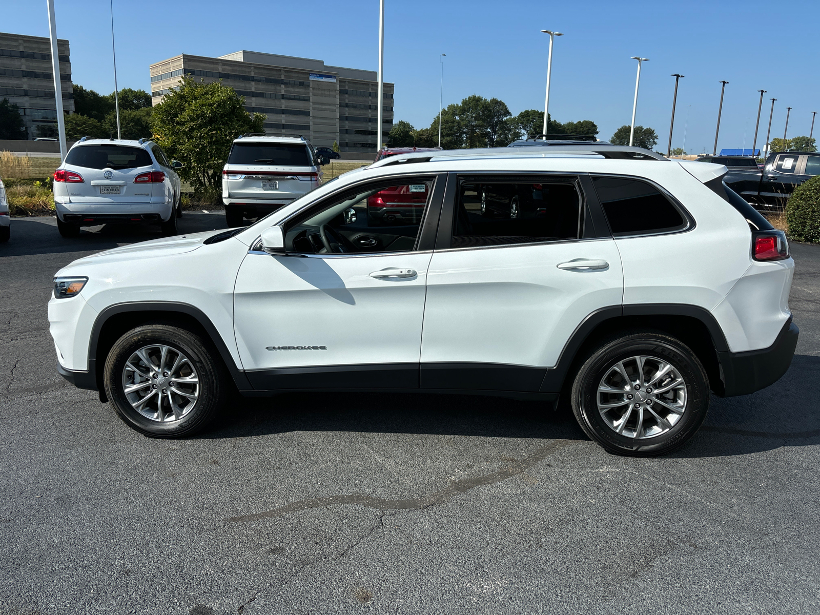 2021 Jeep Cherokee Latitude Lux 4