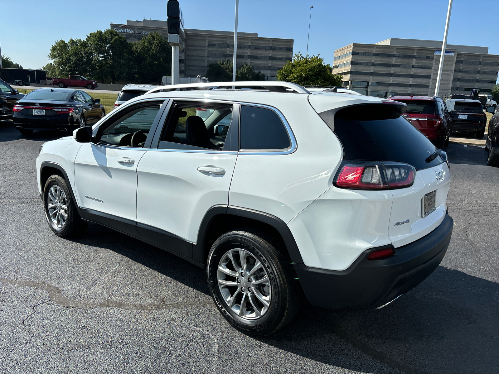 2021 Jeep Cherokee Latitude Lux 5