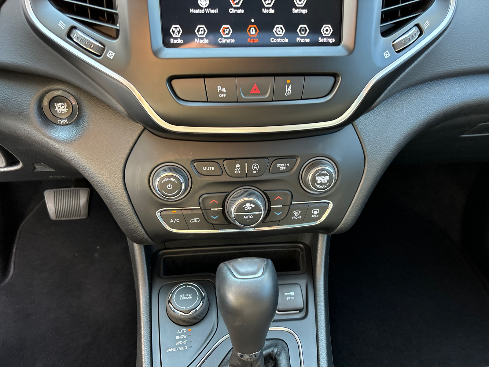 2021 Jeep Cherokee Latitude Lux 21