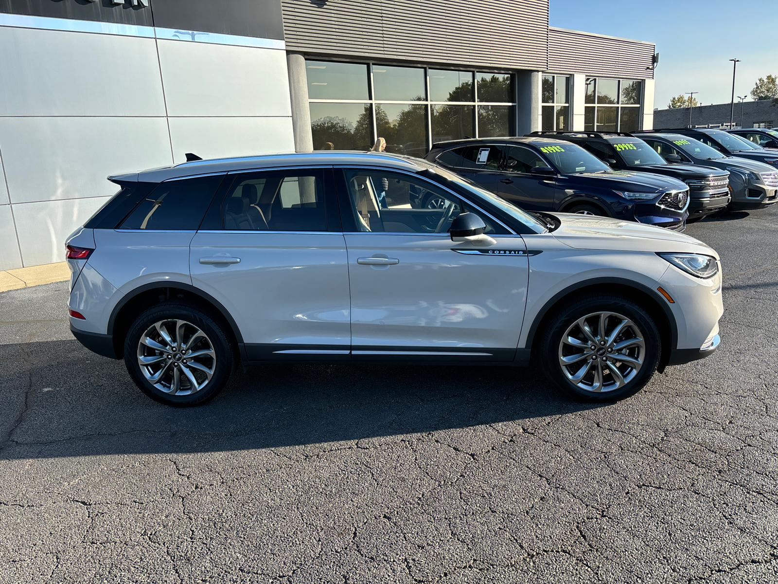 2021 Lincoln Corsair Standard 8