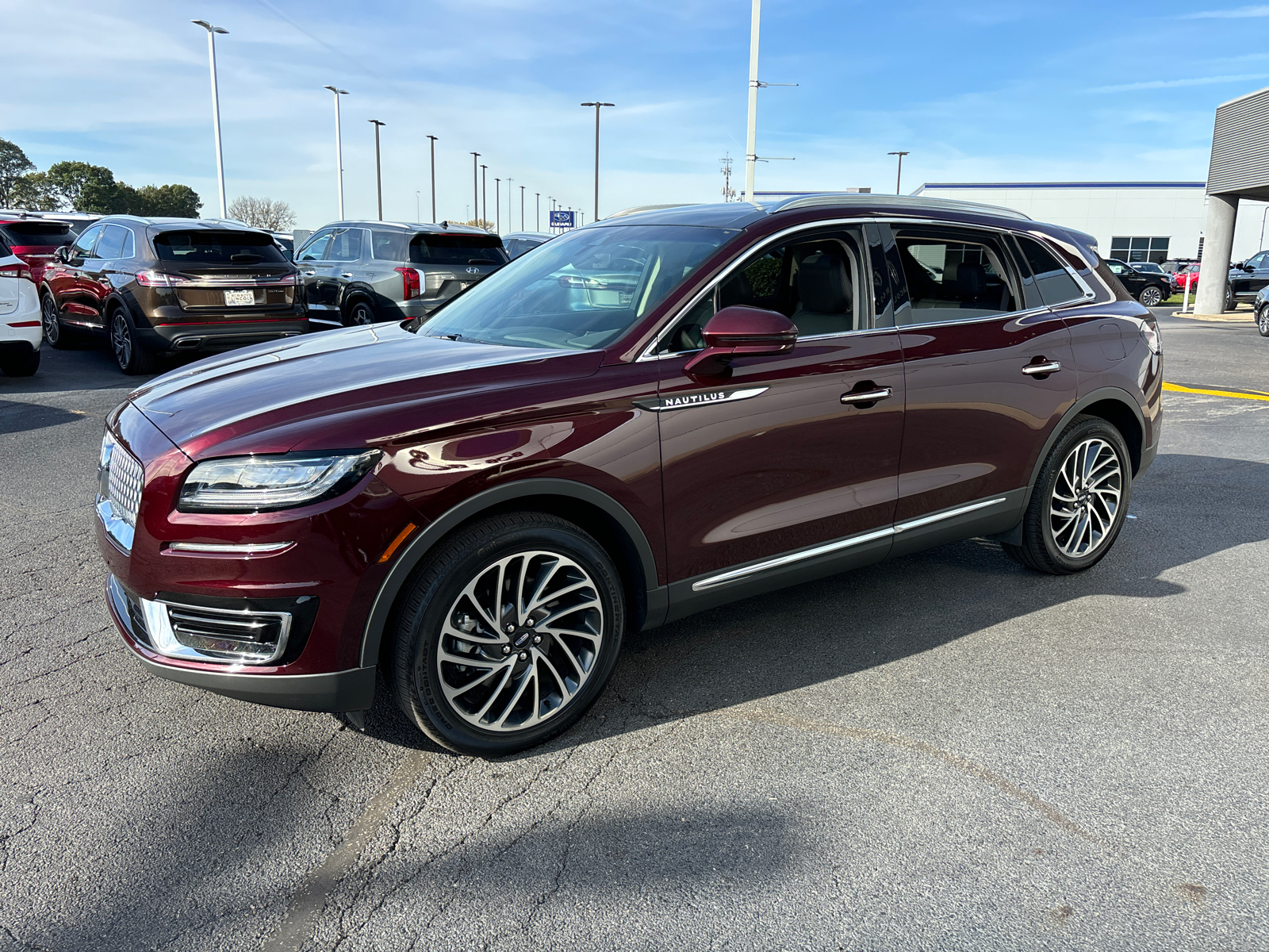 2020 Lincoln Nautilus Reserve 3