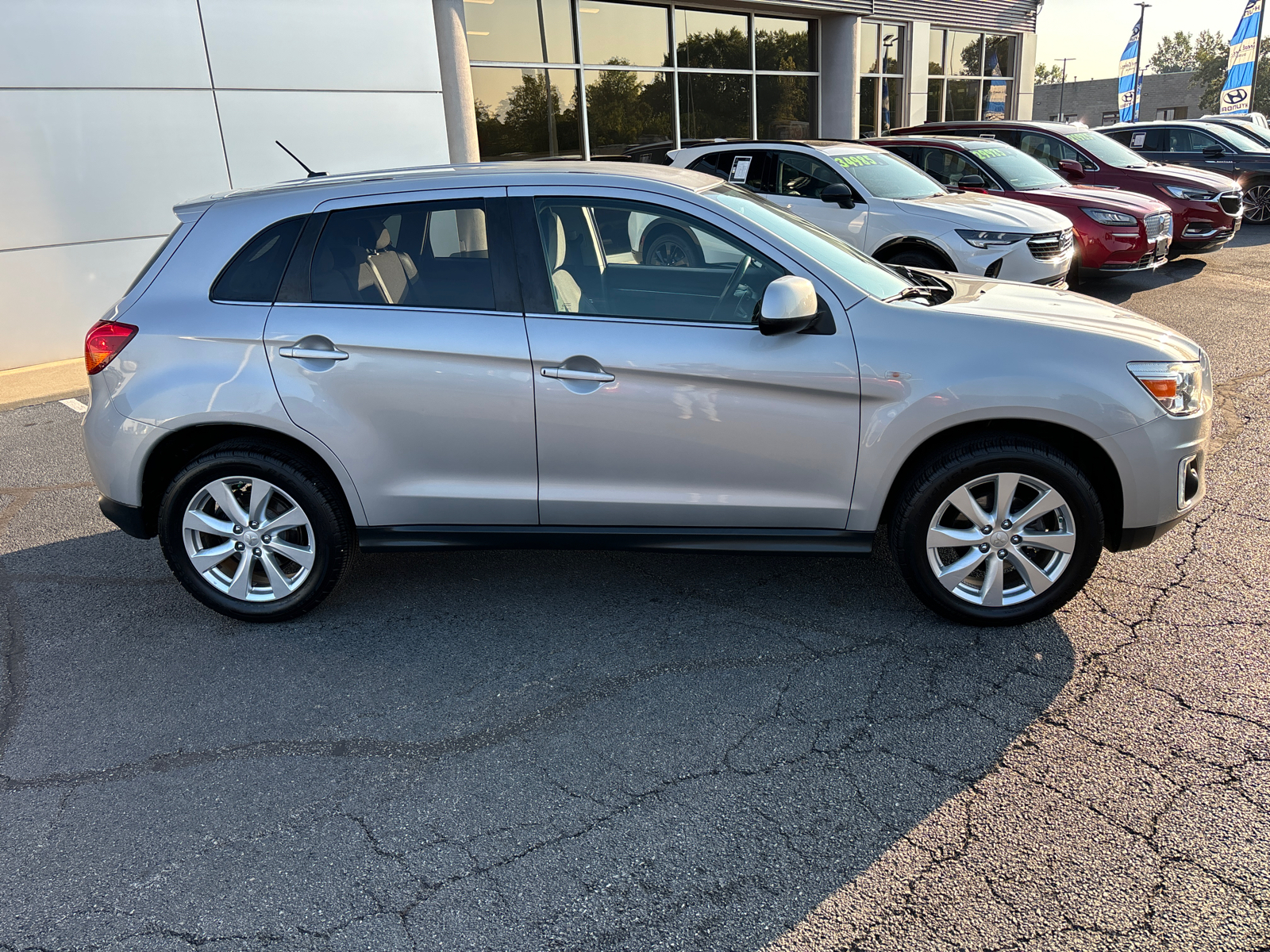 2015 Mitsubishi Outlander Sport SE 8