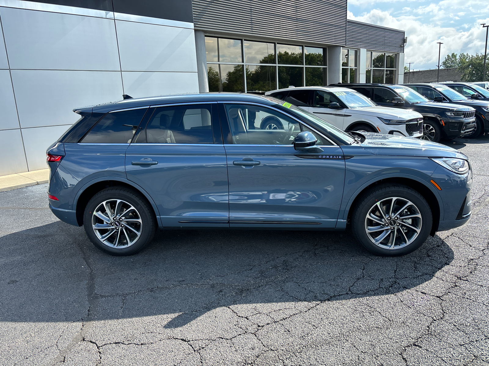 2024 Lincoln Corsair Grand Touring 8