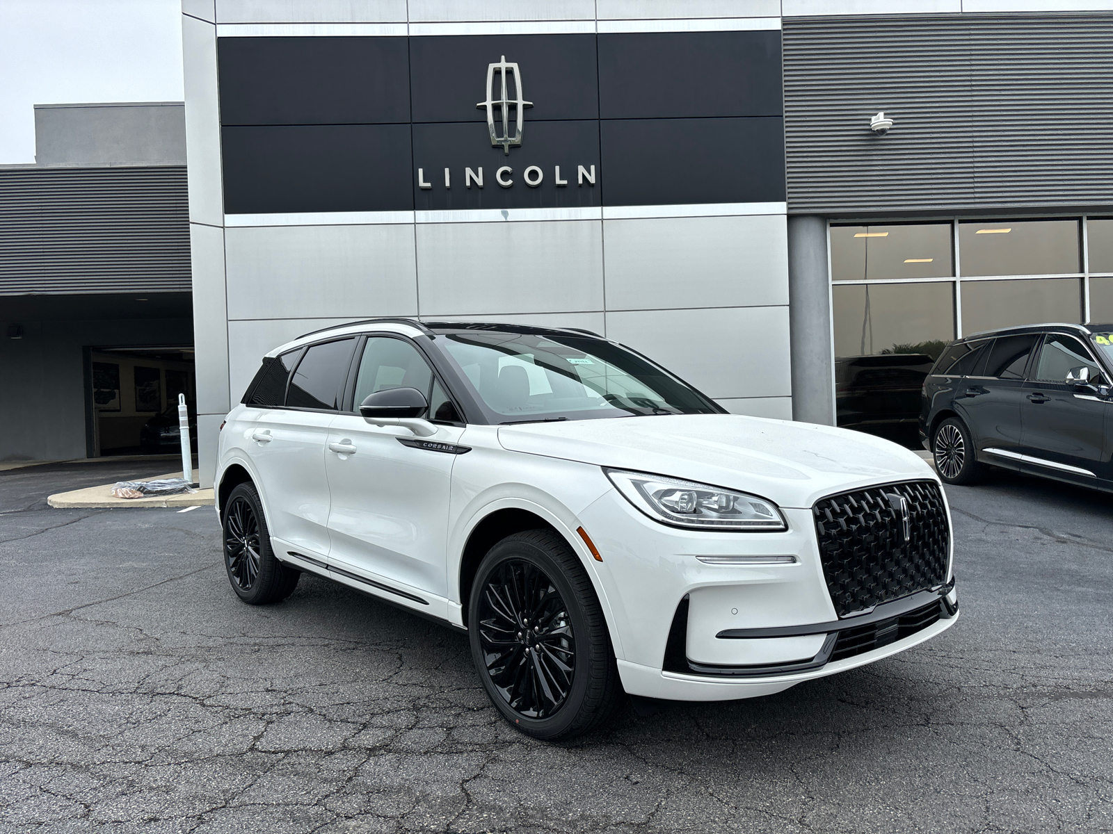 2024 Lincoln Corsair Reserve 1