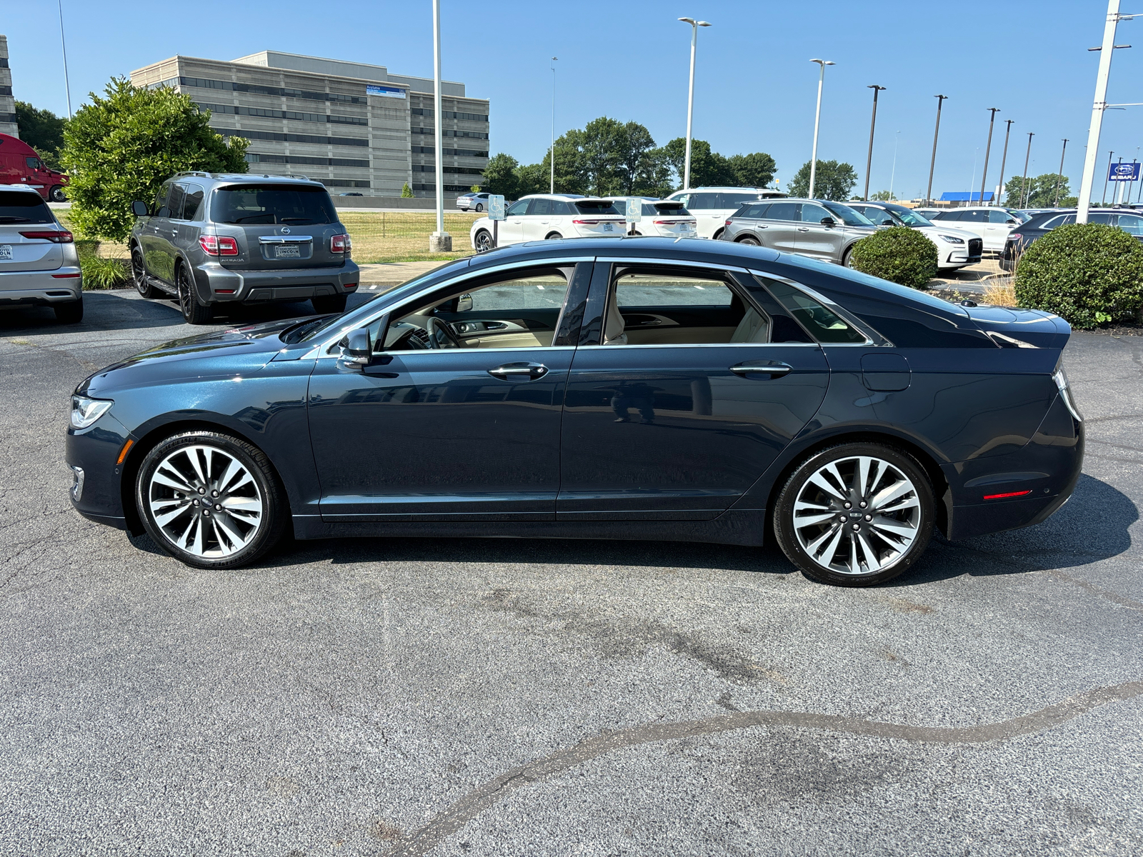 2020 Lincoln MKZ Reserve 4