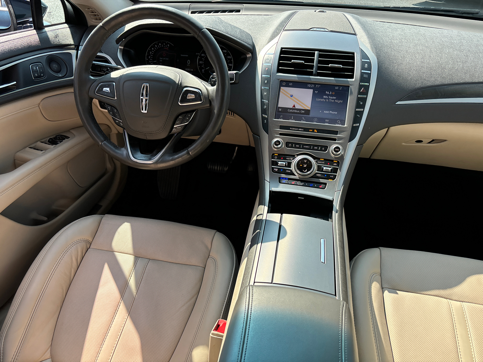 2020 Lincoln MKZ Reserve 30