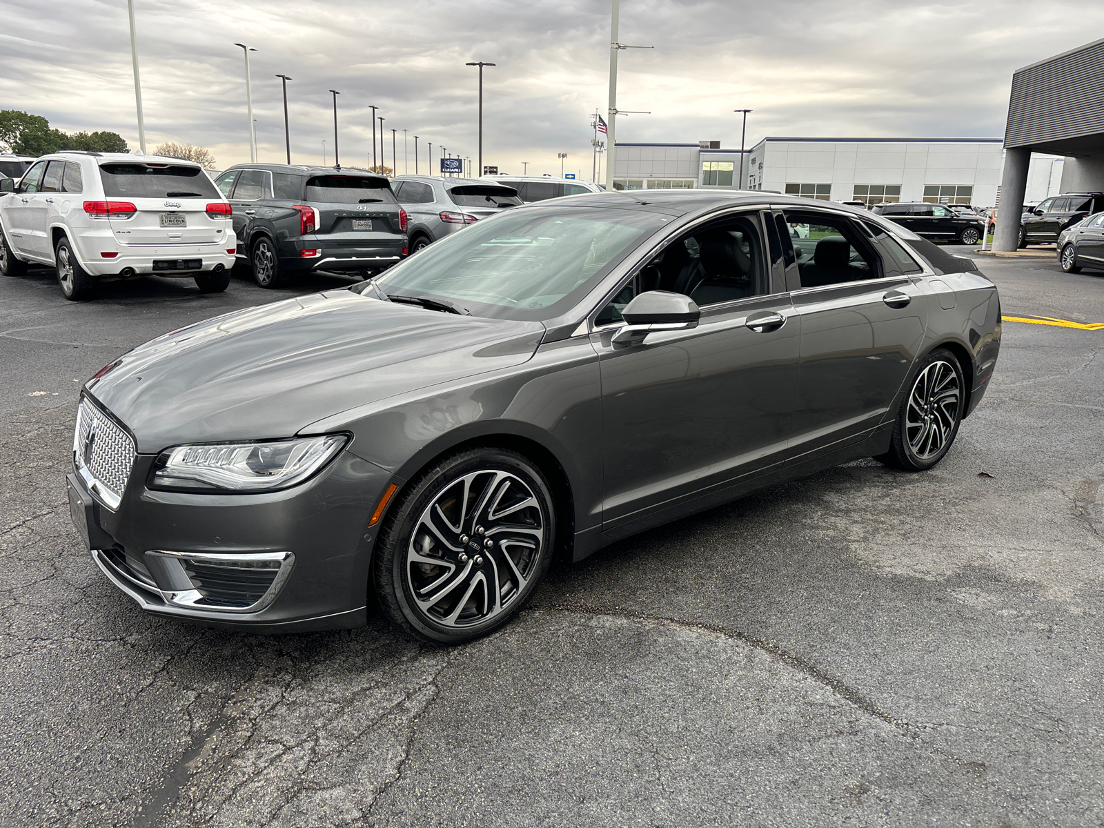 2020 Lincoln MKZ Reserve 3