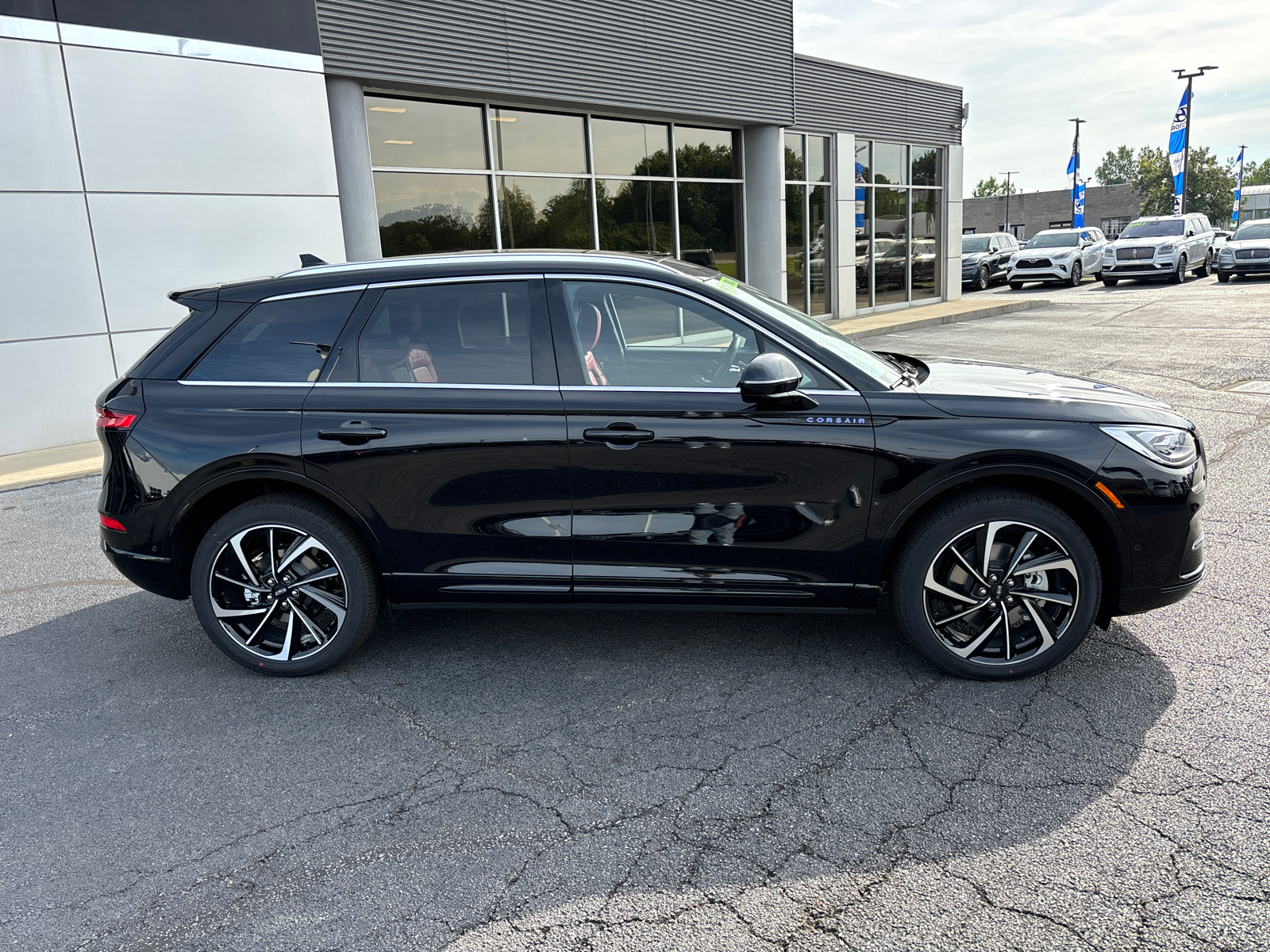 2024 Lincoln Corsair Grand Touring 8