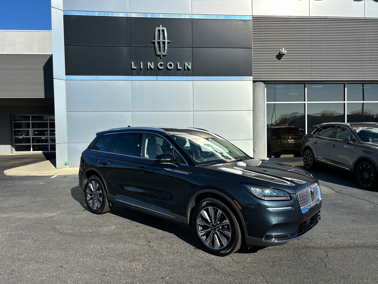 2021 Lincoln Corsair Reserve 1