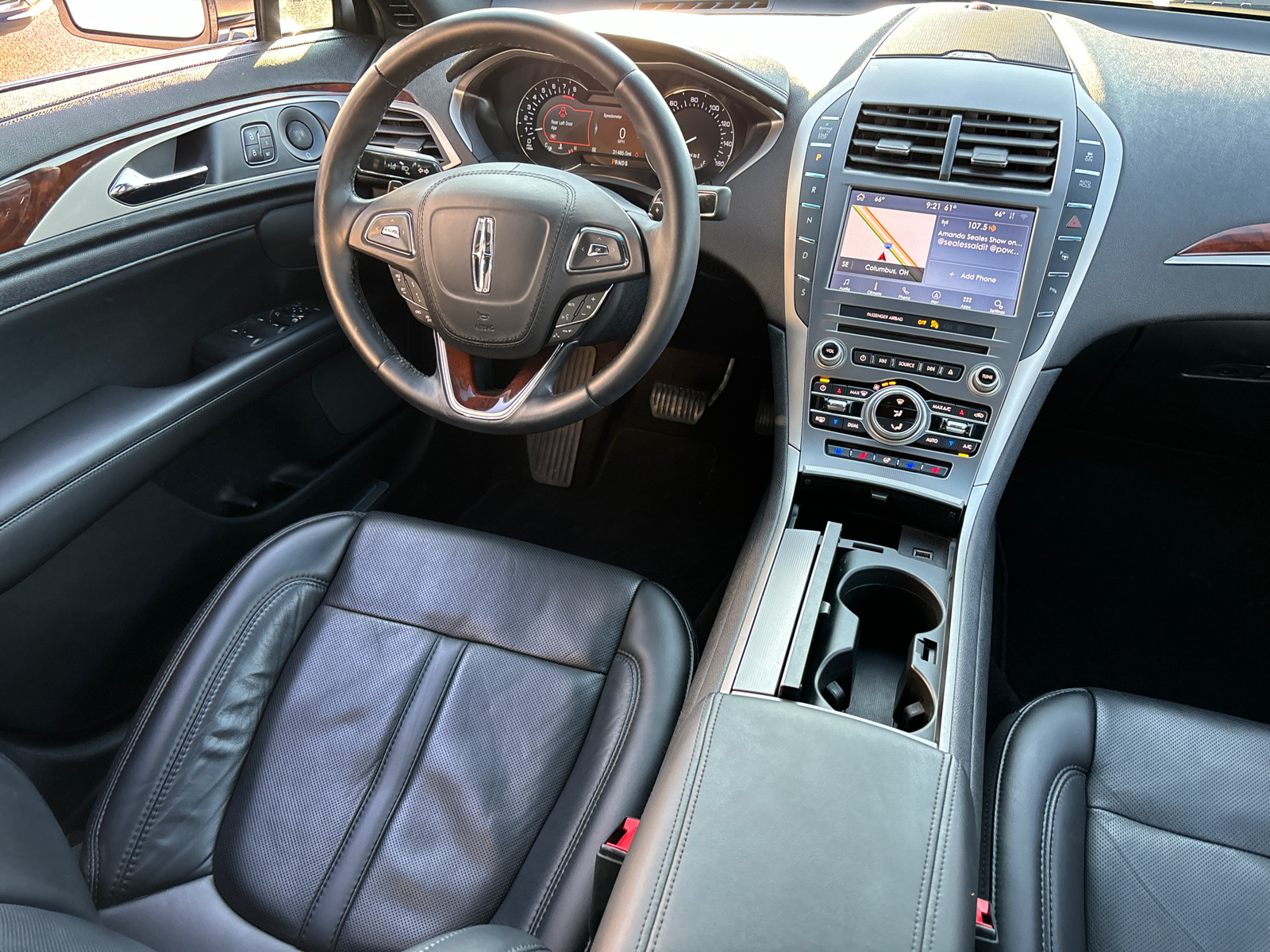 2020 Lincoln MKZ Reserve 30