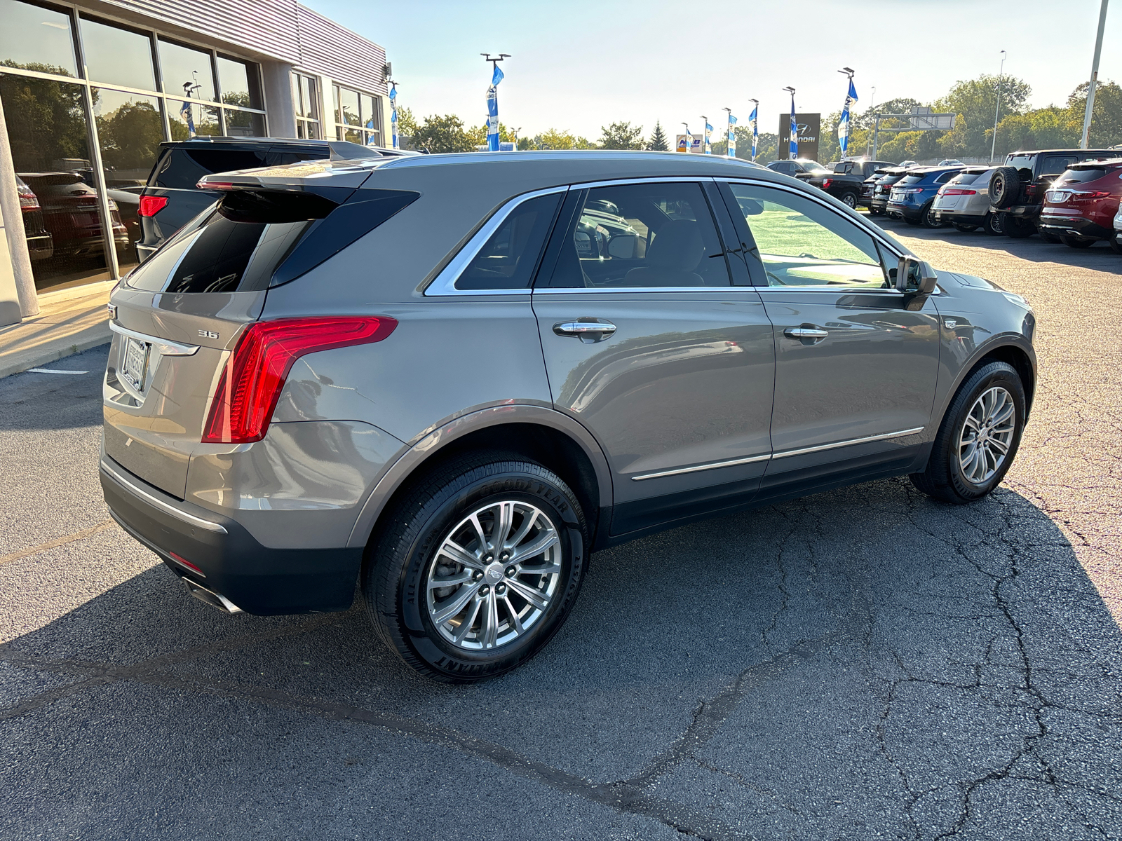 2018 Cadillac XT5 Luxury AWD 7