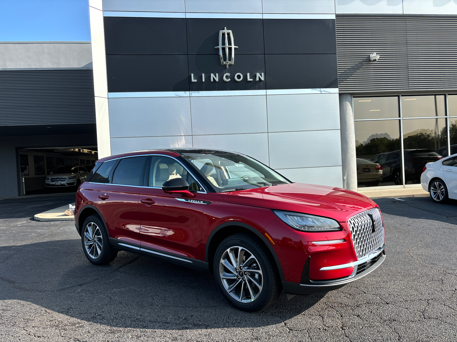 2024 Lincoln Corsair Premiere 1