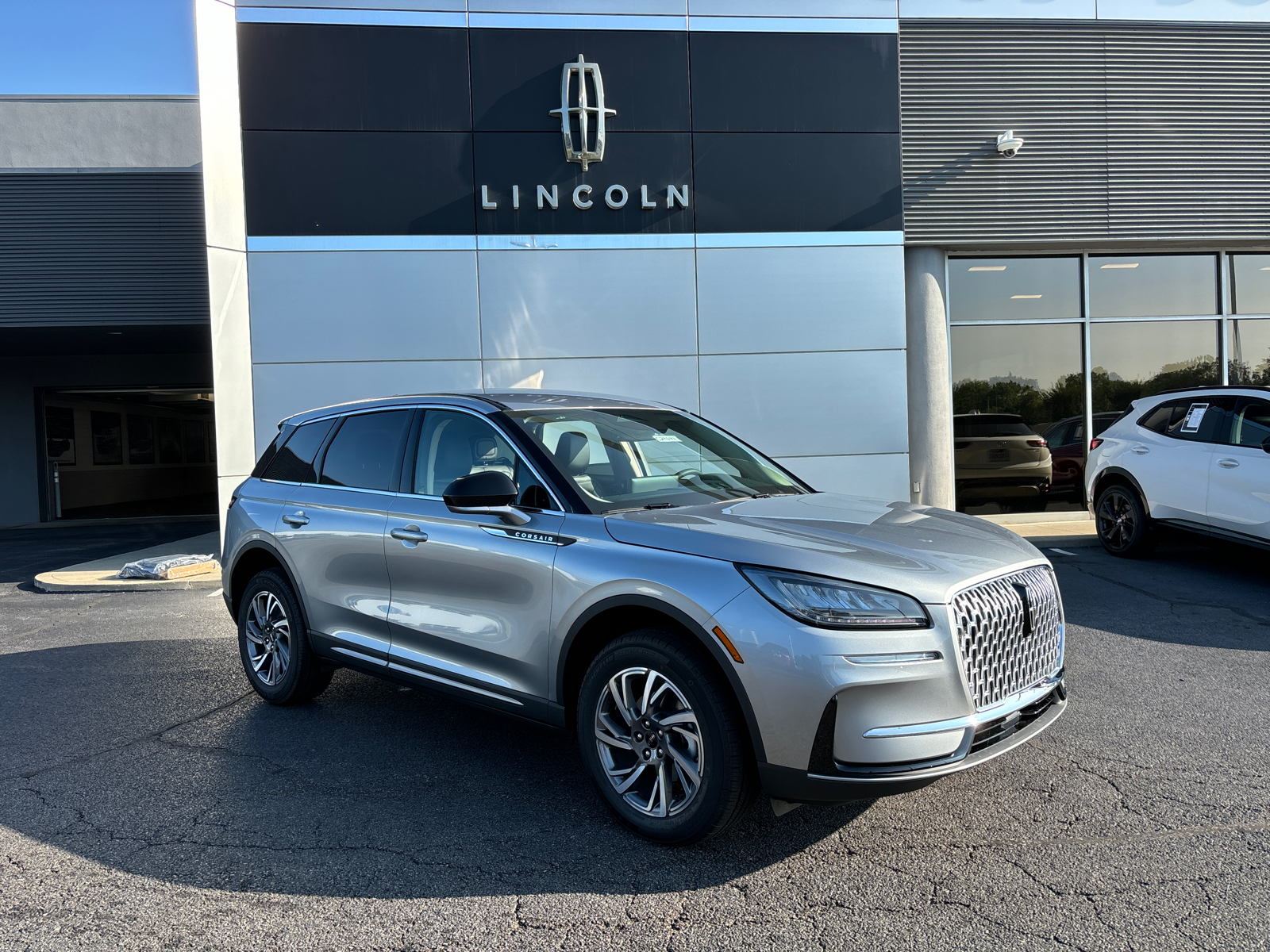 2024 Lincoln Corsair Premiere 1