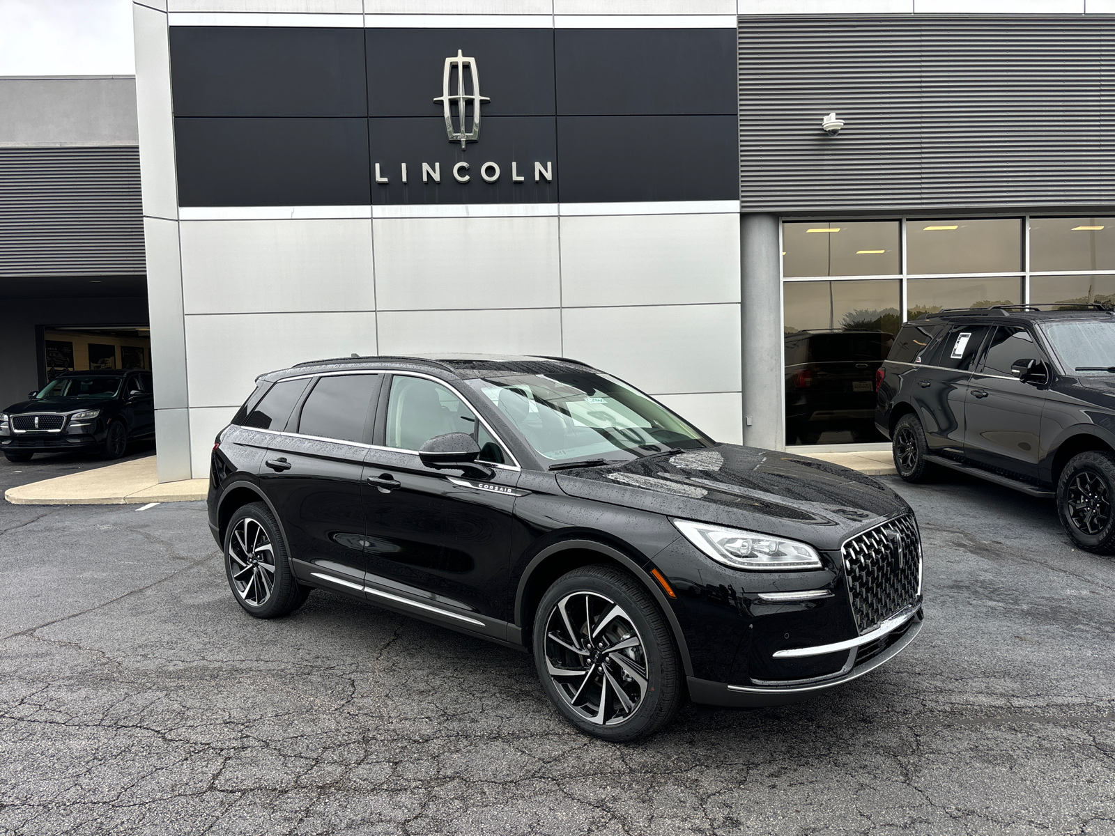 2025 Lincoln Corsair Reserve 1