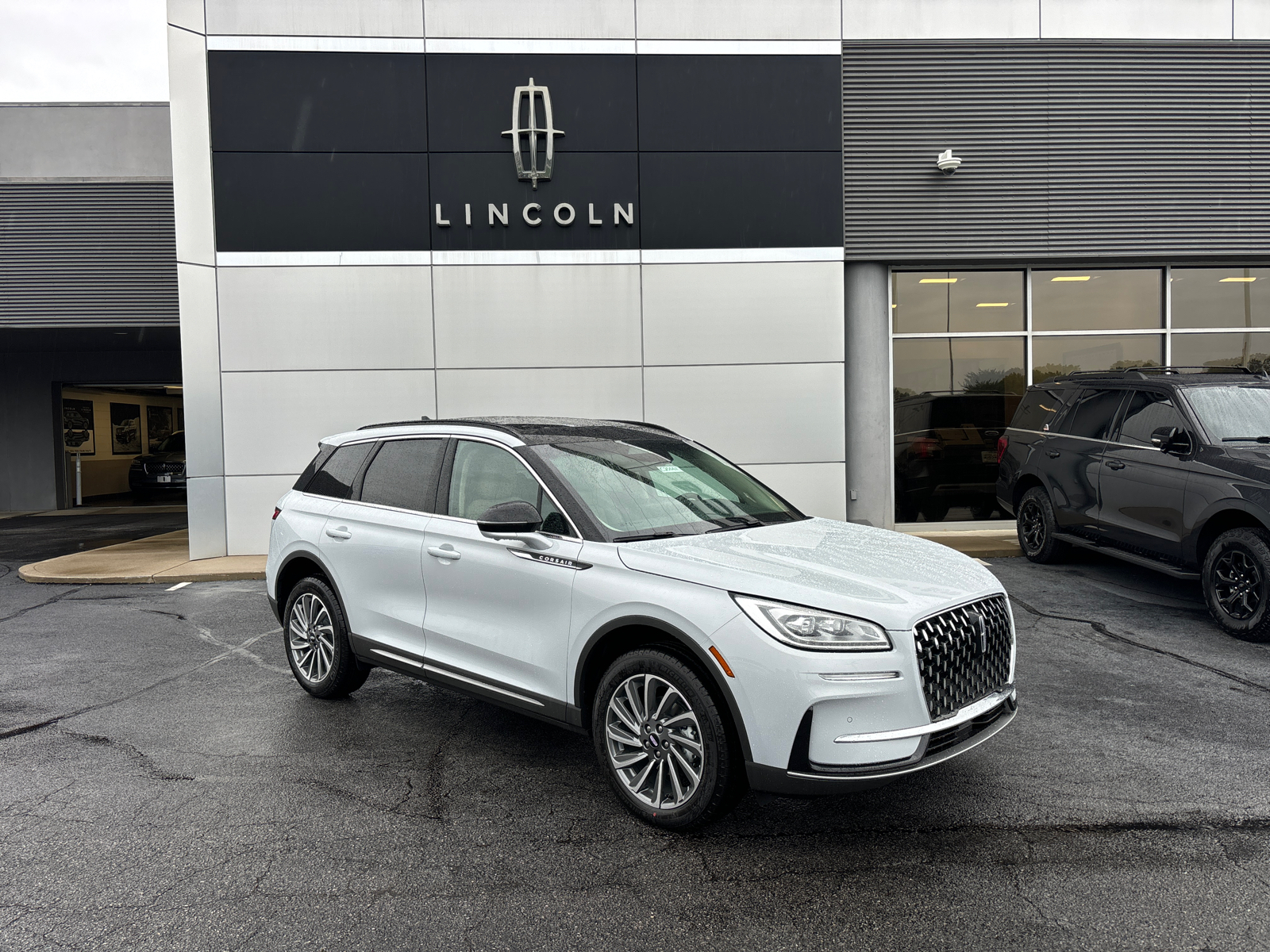 2025 Lincoln Corsair Reserve 1