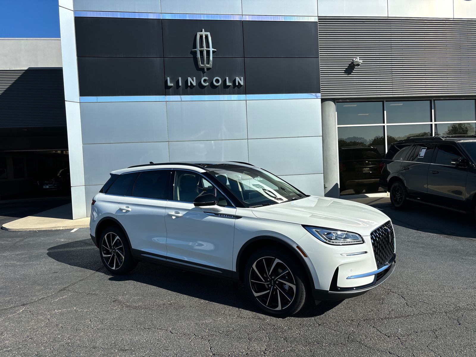 2025 Lincoln Corsair Reserve 1