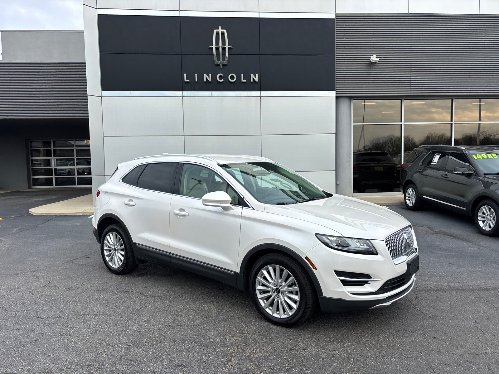 2019 Lincoln MKC Standard 1