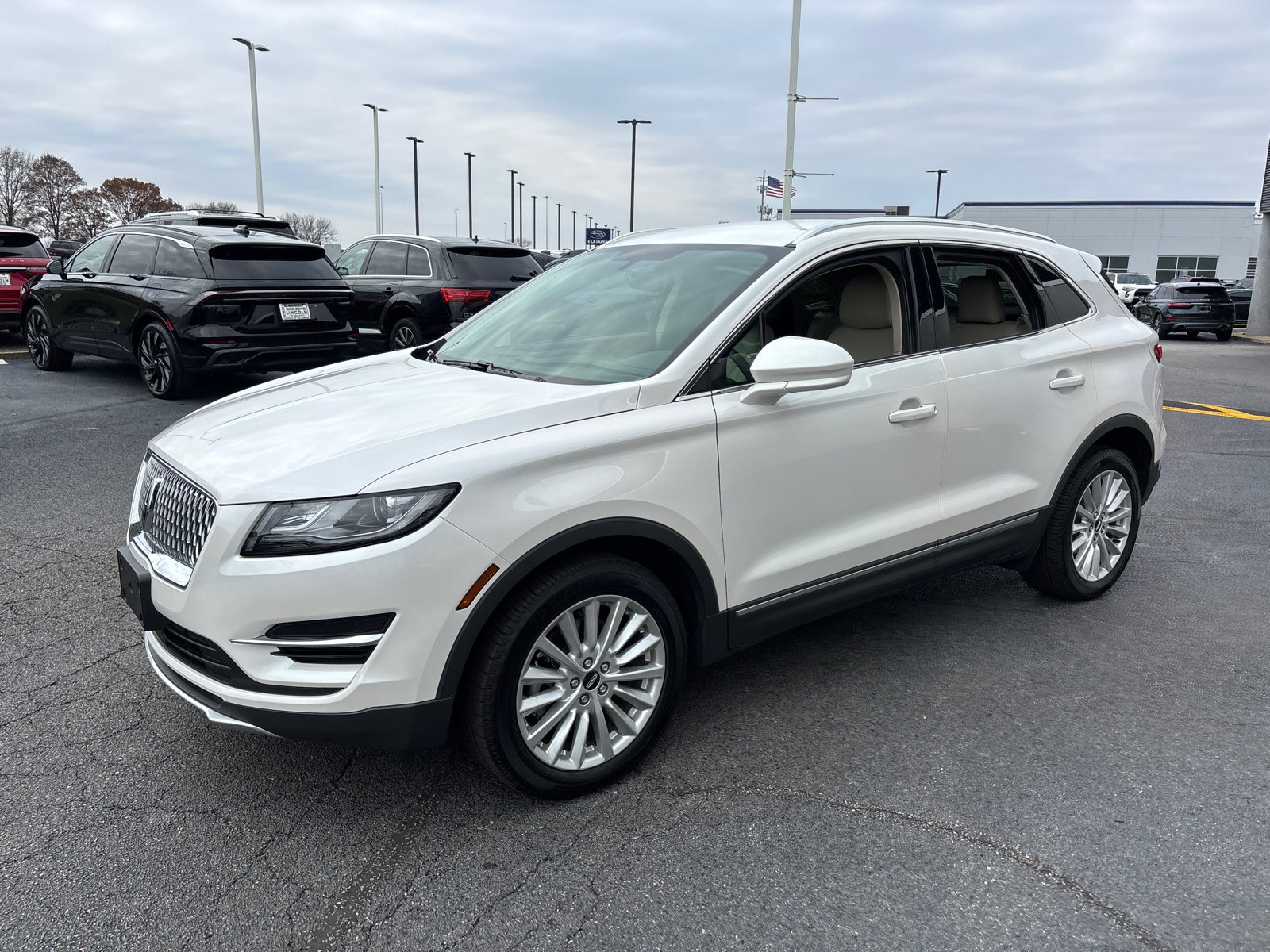 2019 Lincoln MKC Standard 3