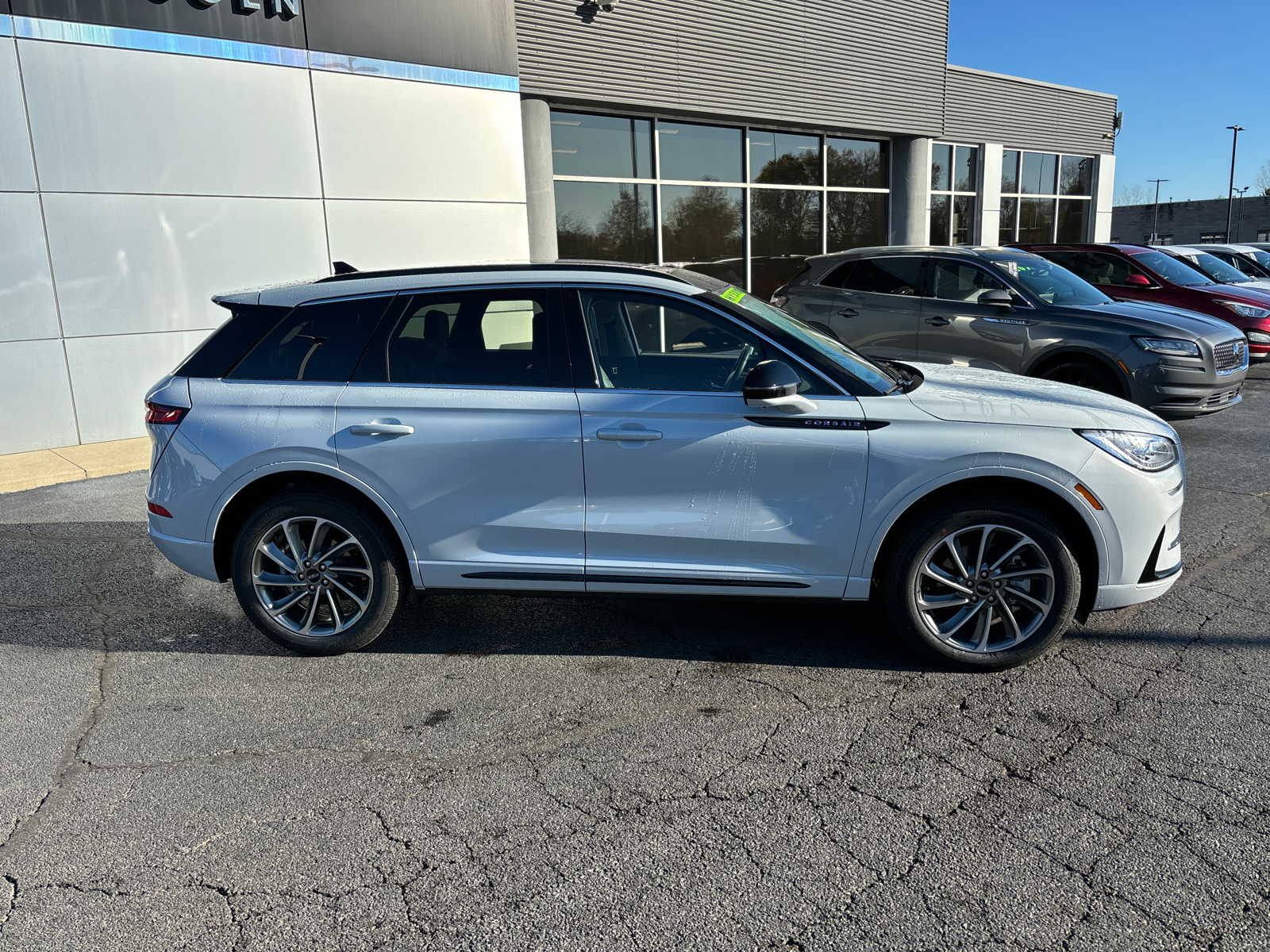 2025 Lincoln Corsair Grand Touring 8