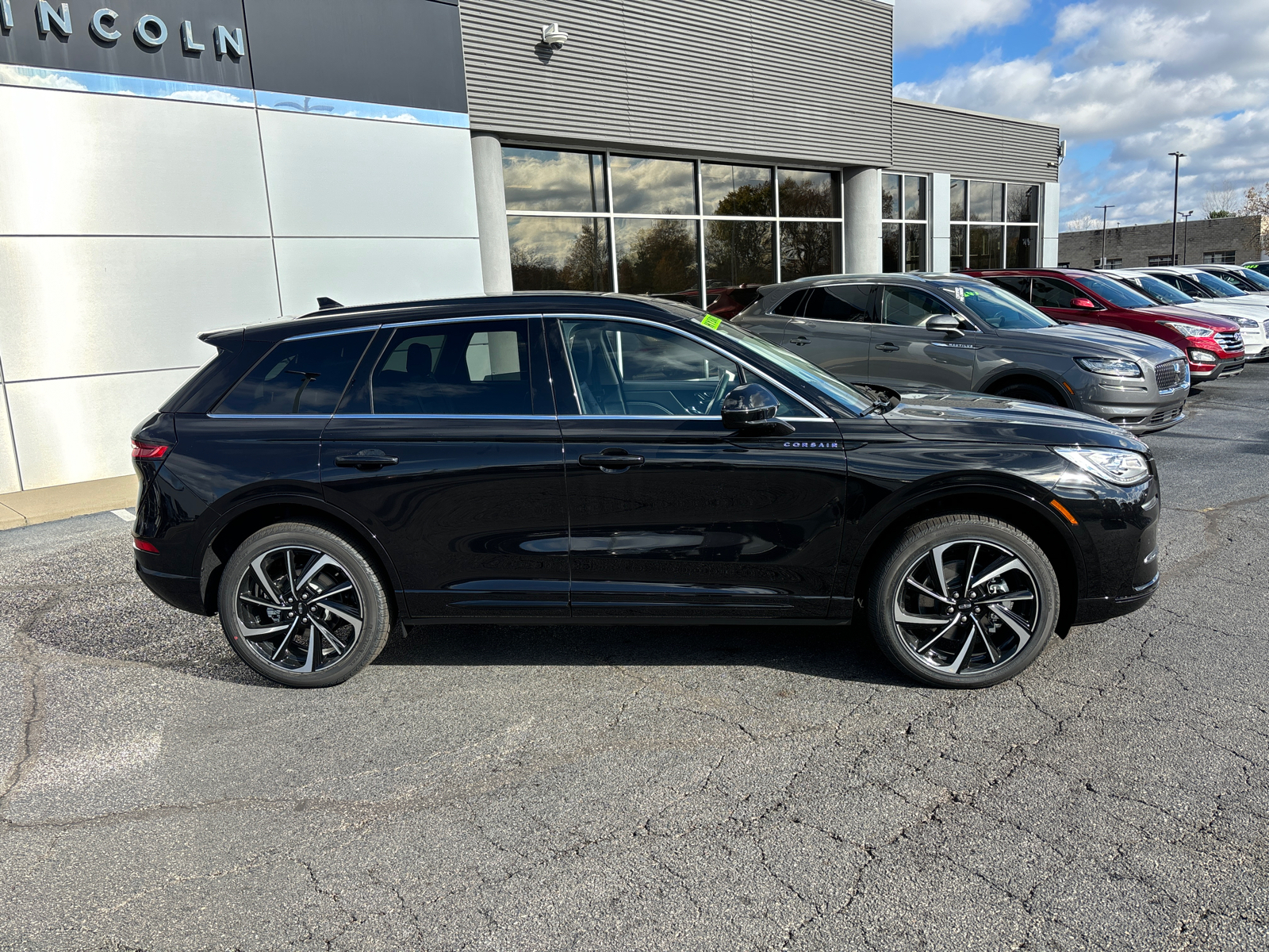 2025 Lincoln Corsair Grand Touring 8