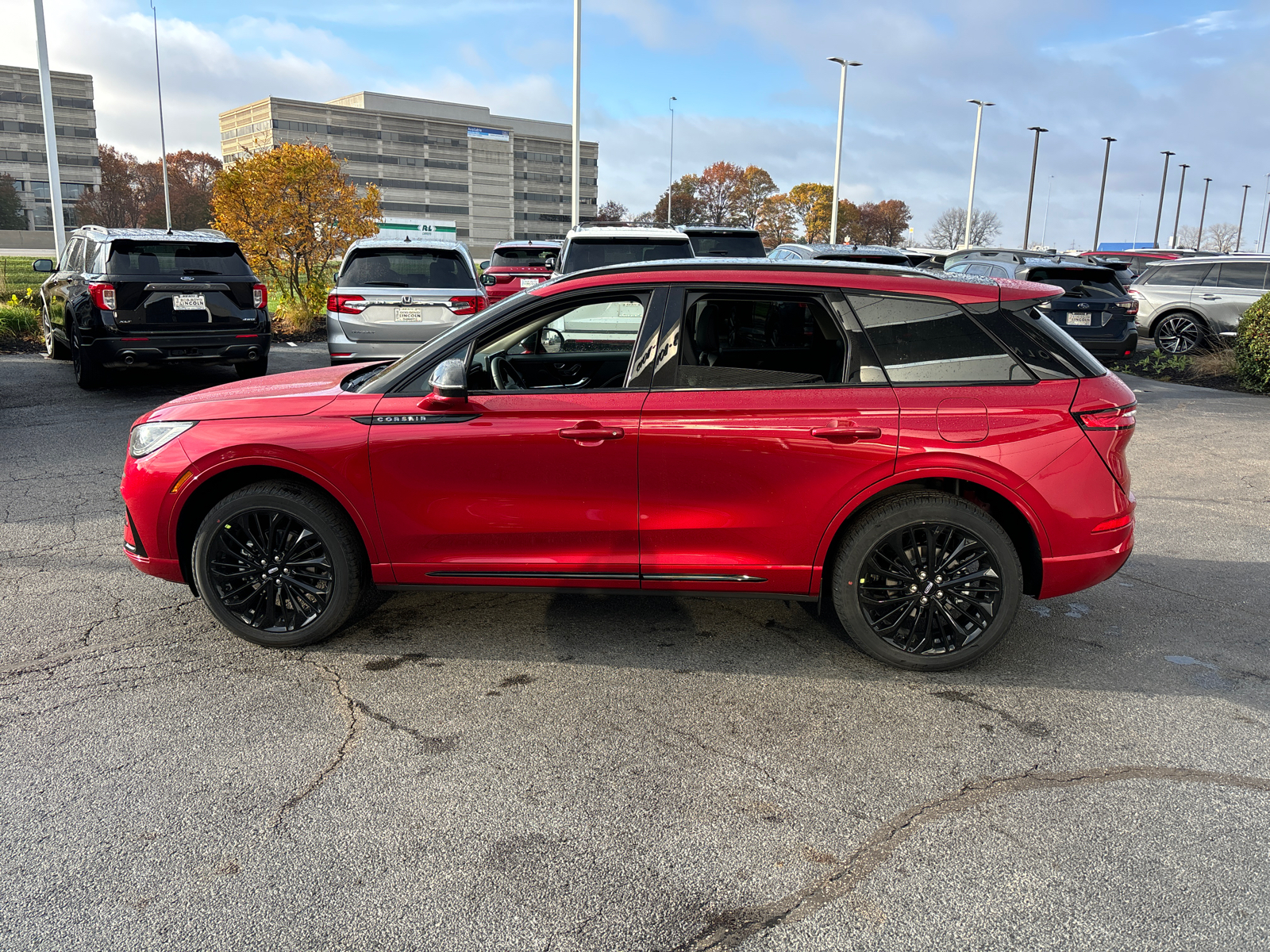 2025 Lincoln Corsair Premiere 4