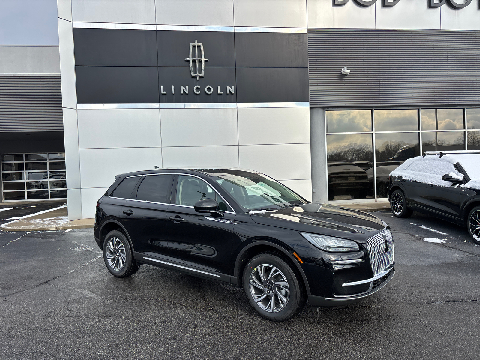 2025 Lincoln Corsair Premiere 1