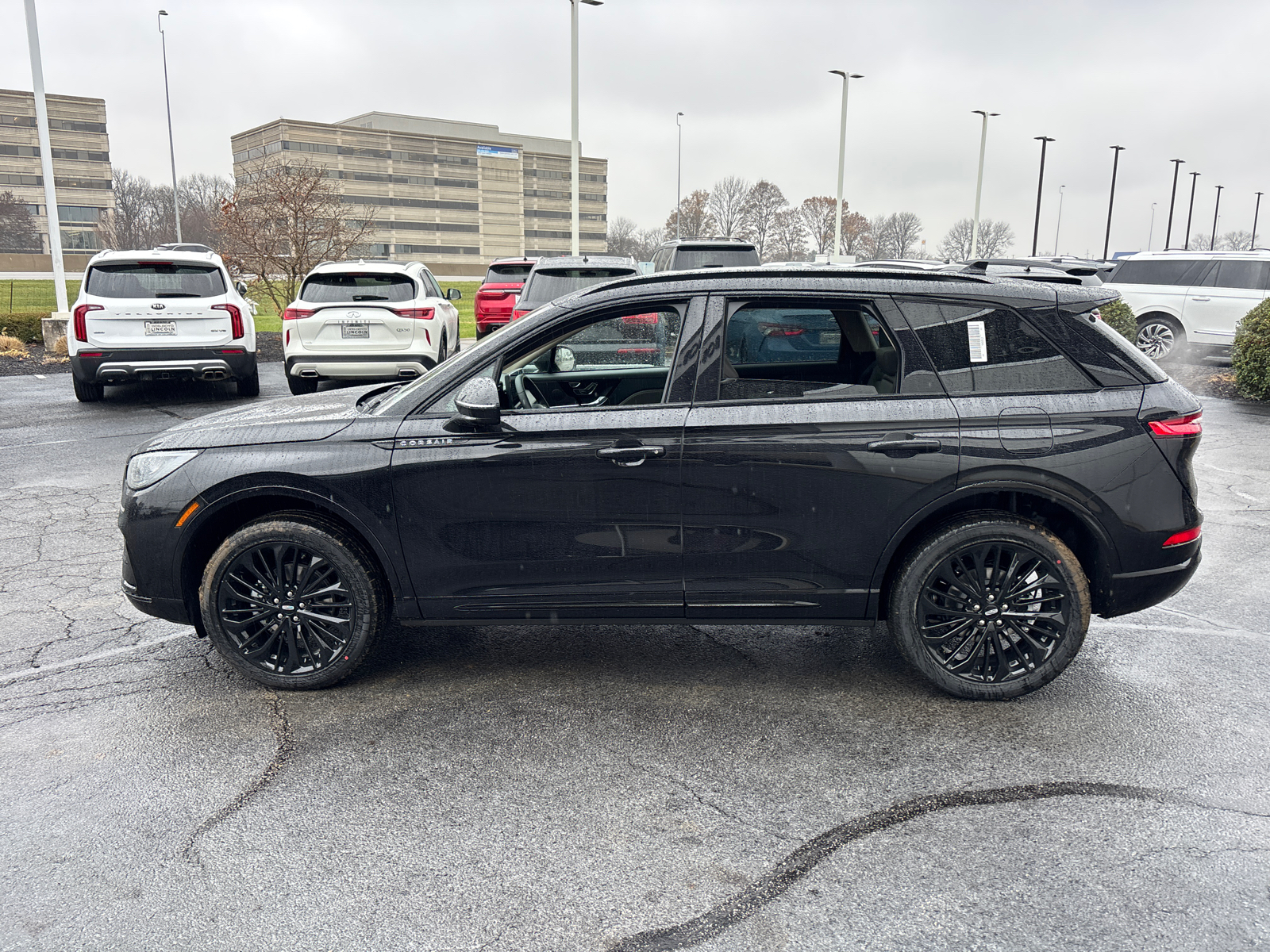 2025 Lincoln Corsair Premiere 4