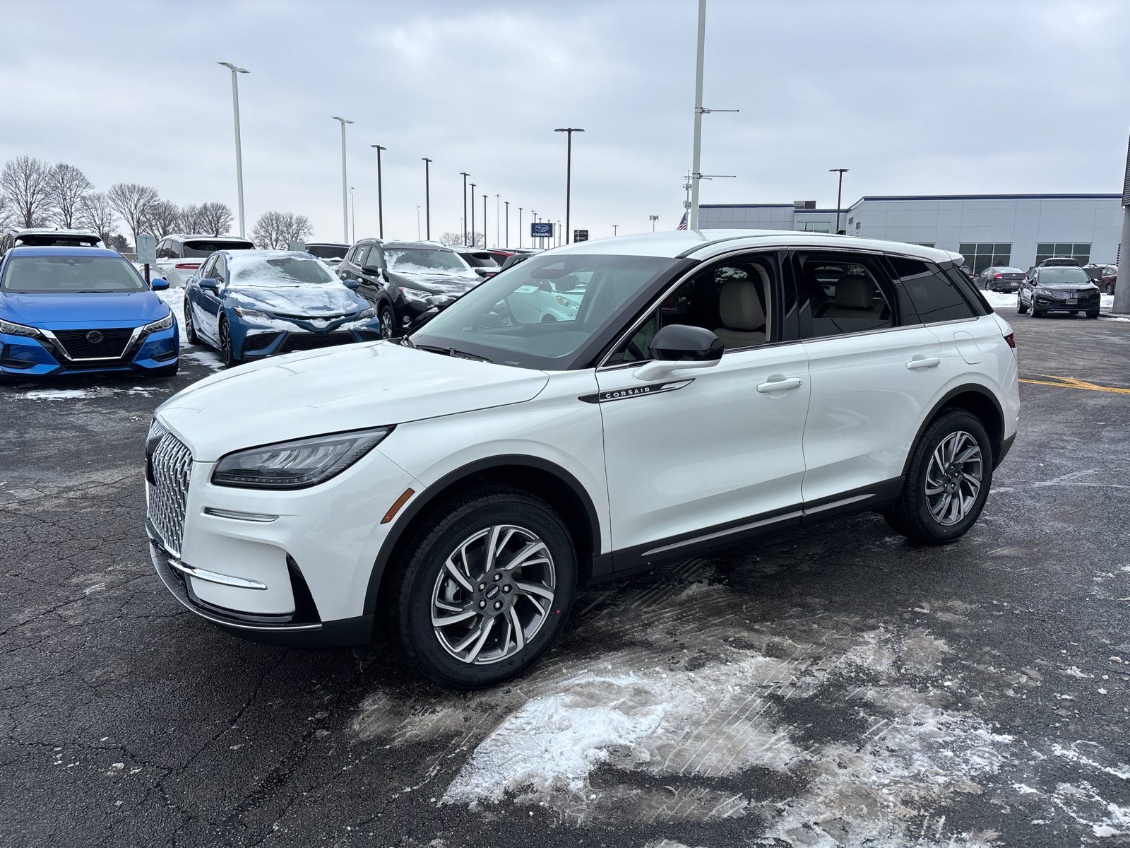 2025 Lincoln Corsair Premiere 3