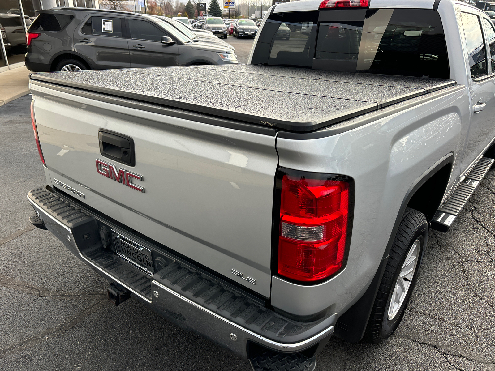 2017 GMC Sierra 1500 SLE 9