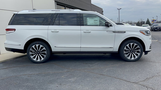 2024 Lincoln Navigator L Reserve 3