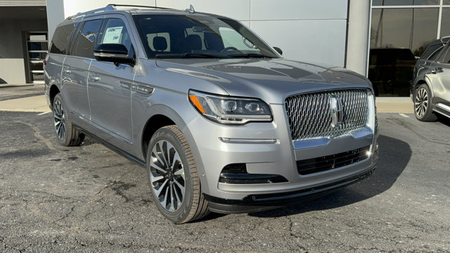 2024 Lincoln Navigator L Reserve 2