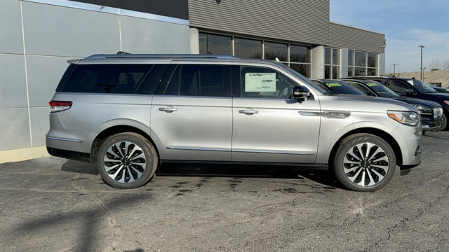 2024 Lincoln Navigator L Reserve 3