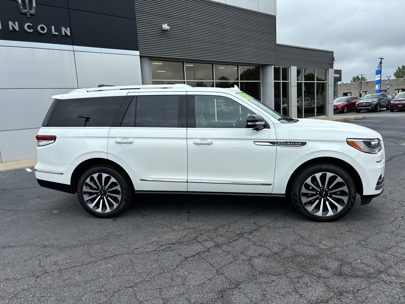 2023 Lincoln Navigator Reserve 8