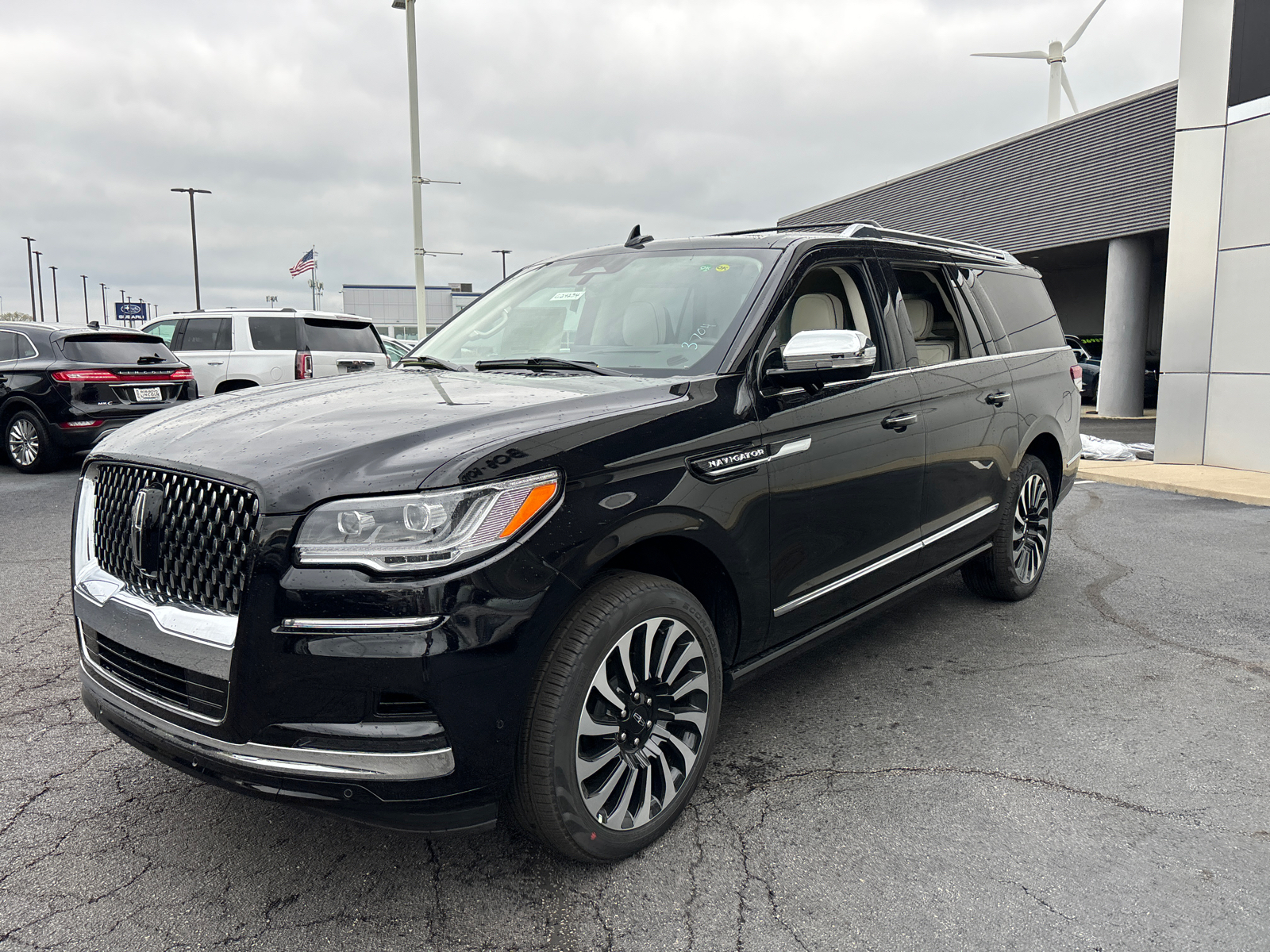 2024 Lincoln Navigator L Black Label 3