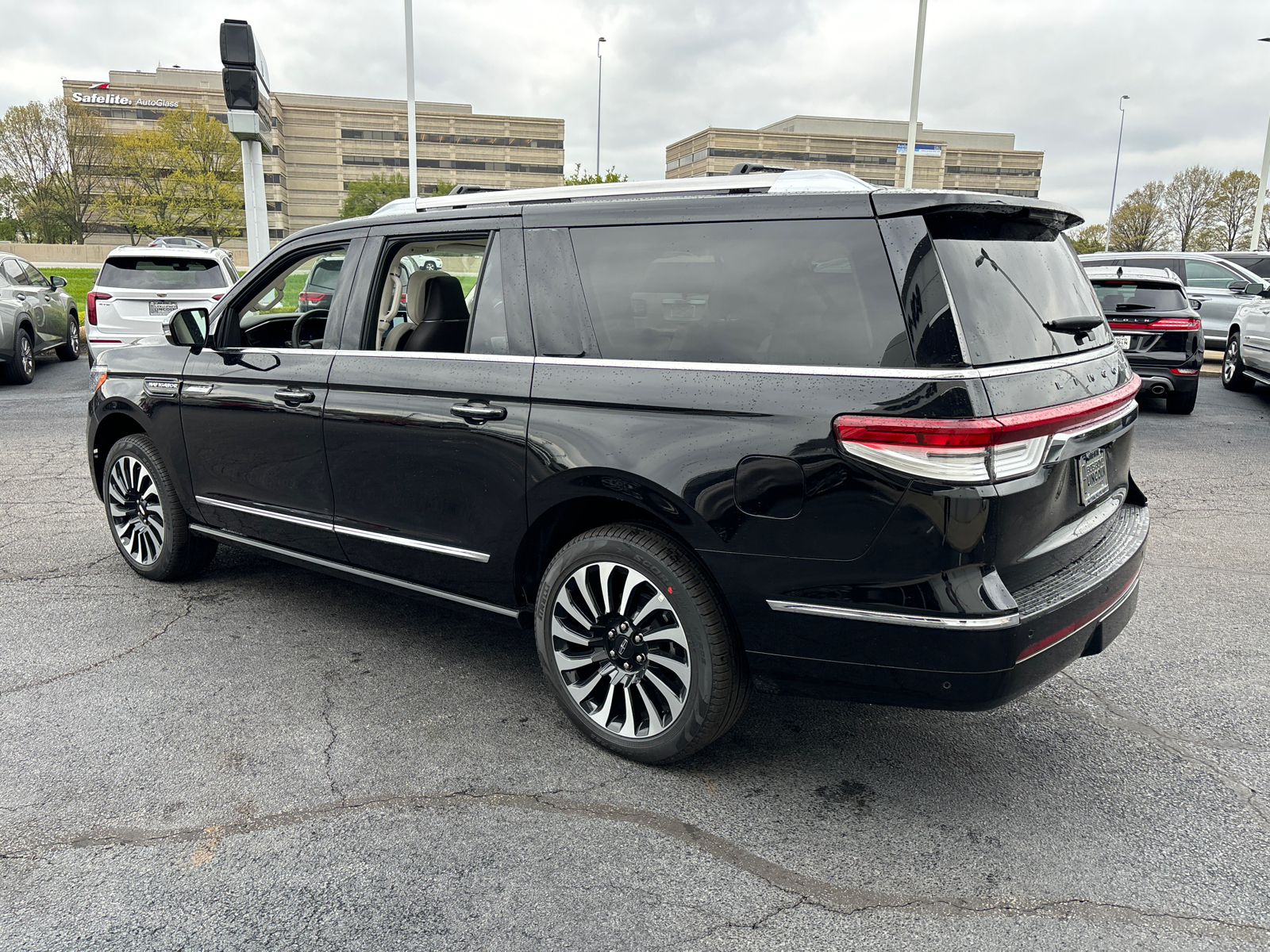 2024 Lincoln Navigator L Black Label 5